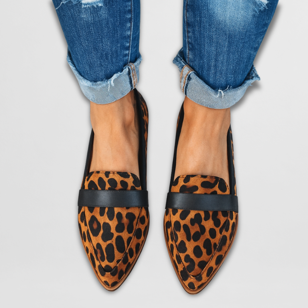 Nadia – Stylish Suede Loafers