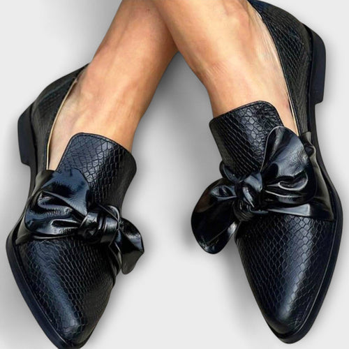 Claudia – Stylish Bow Detail Loafer