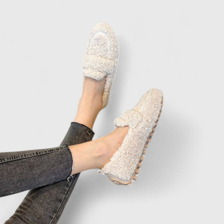 Solenne | Elegant and Cozy Slippers