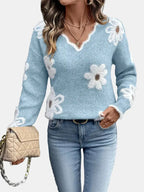 Charlotte | Timeless V-Neck Floral Sweater