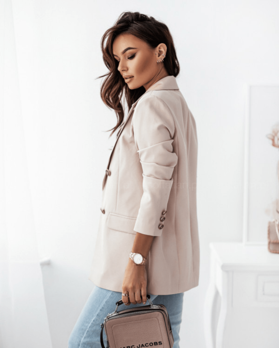 Chic Tailored Blazer