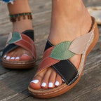 FIONA | STYLISH LEAF ACCENT SANDALS