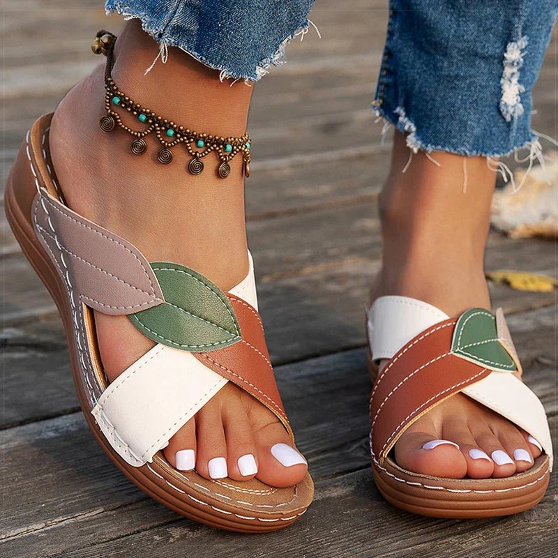 FIONA | STYLISH LEAF ACCENT SANDALS