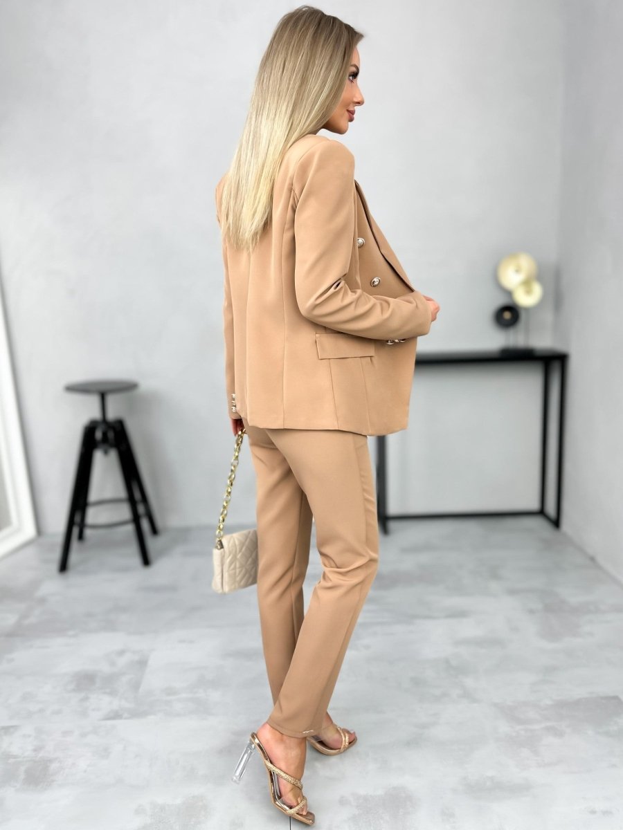 Iconic Slim Elegance Suit