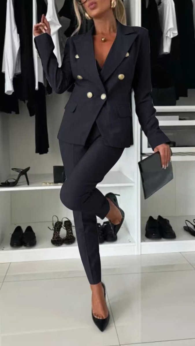 Iconic Slim Elegance Suit